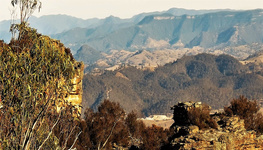 Hassans Walls and Lithgow 9 Aug 14